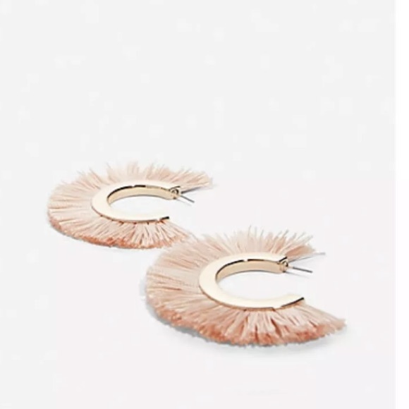 Express Jewelry - Express Fringe Open Hoop Earrings Nude and Gold